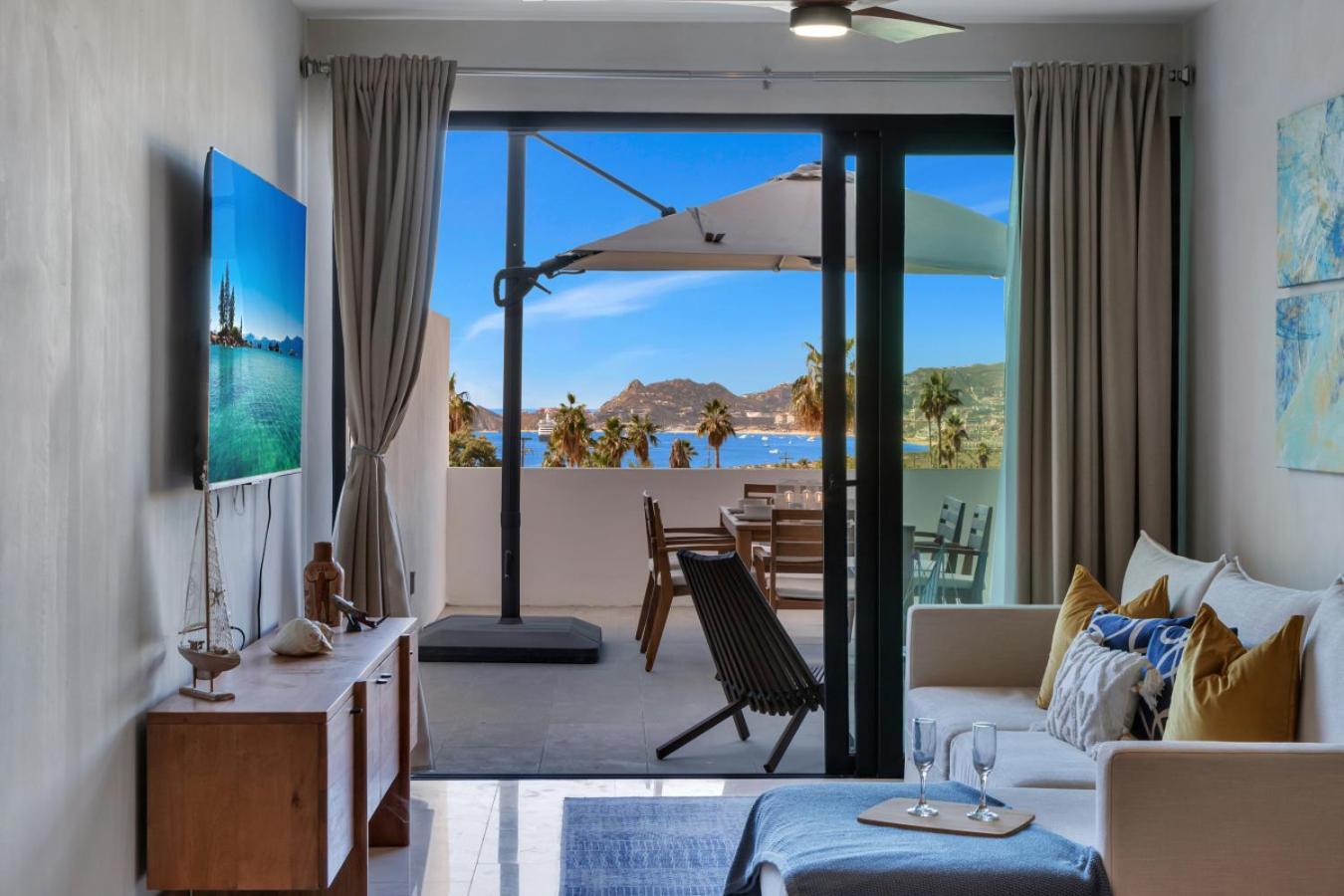 Arch Views Infinity Pool Cozy Close To Beaches Casa de férias *